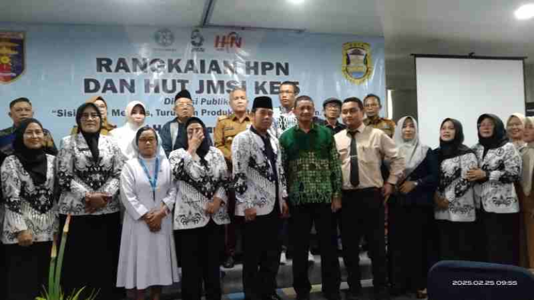 Kadis-Kominfotik-Buka-Diskusi-Publik-JMSI-Lampung-dalam-Rangka-HUT-ke-5-4