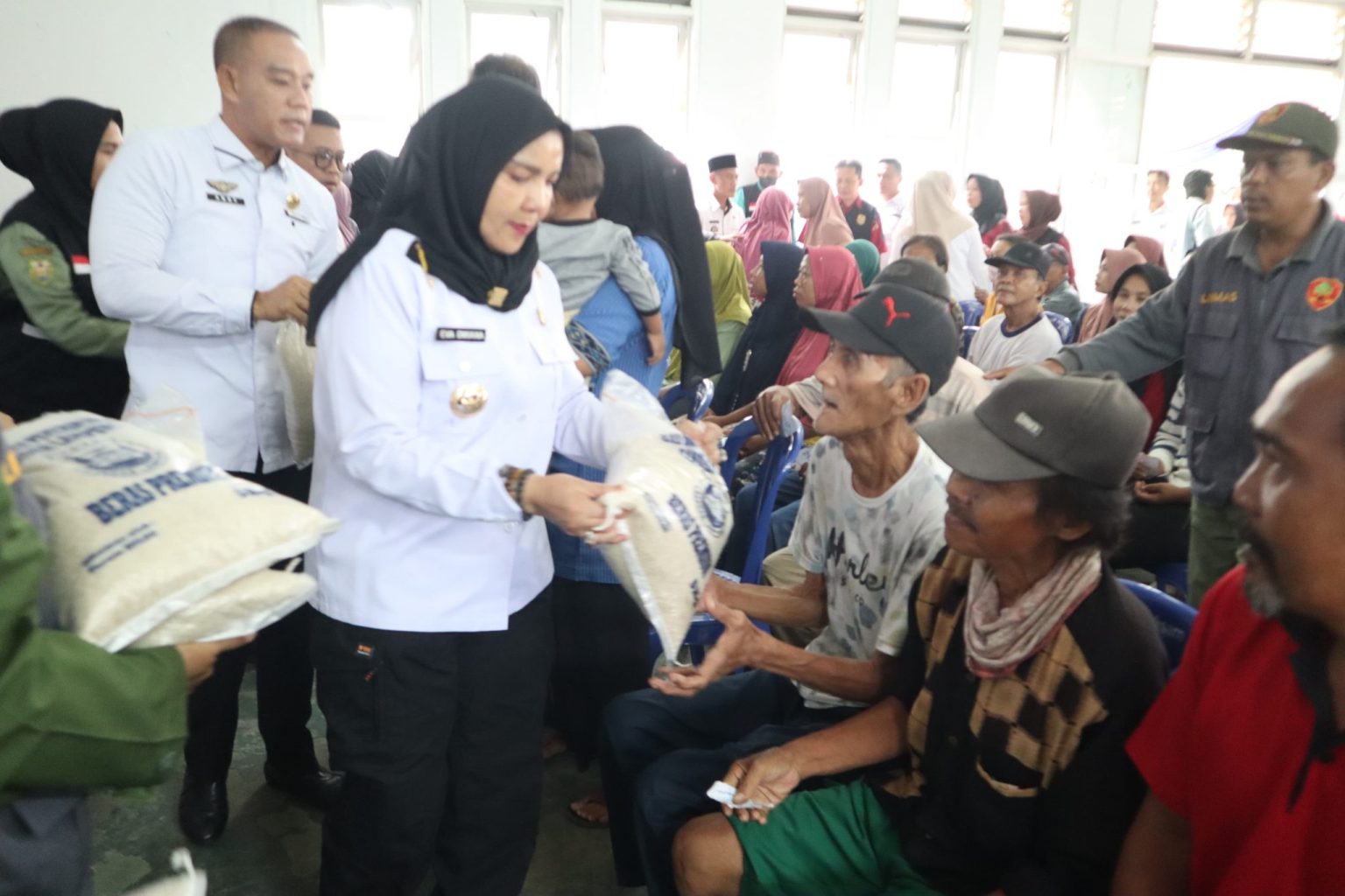 sosisal-bantuan-1536x1024